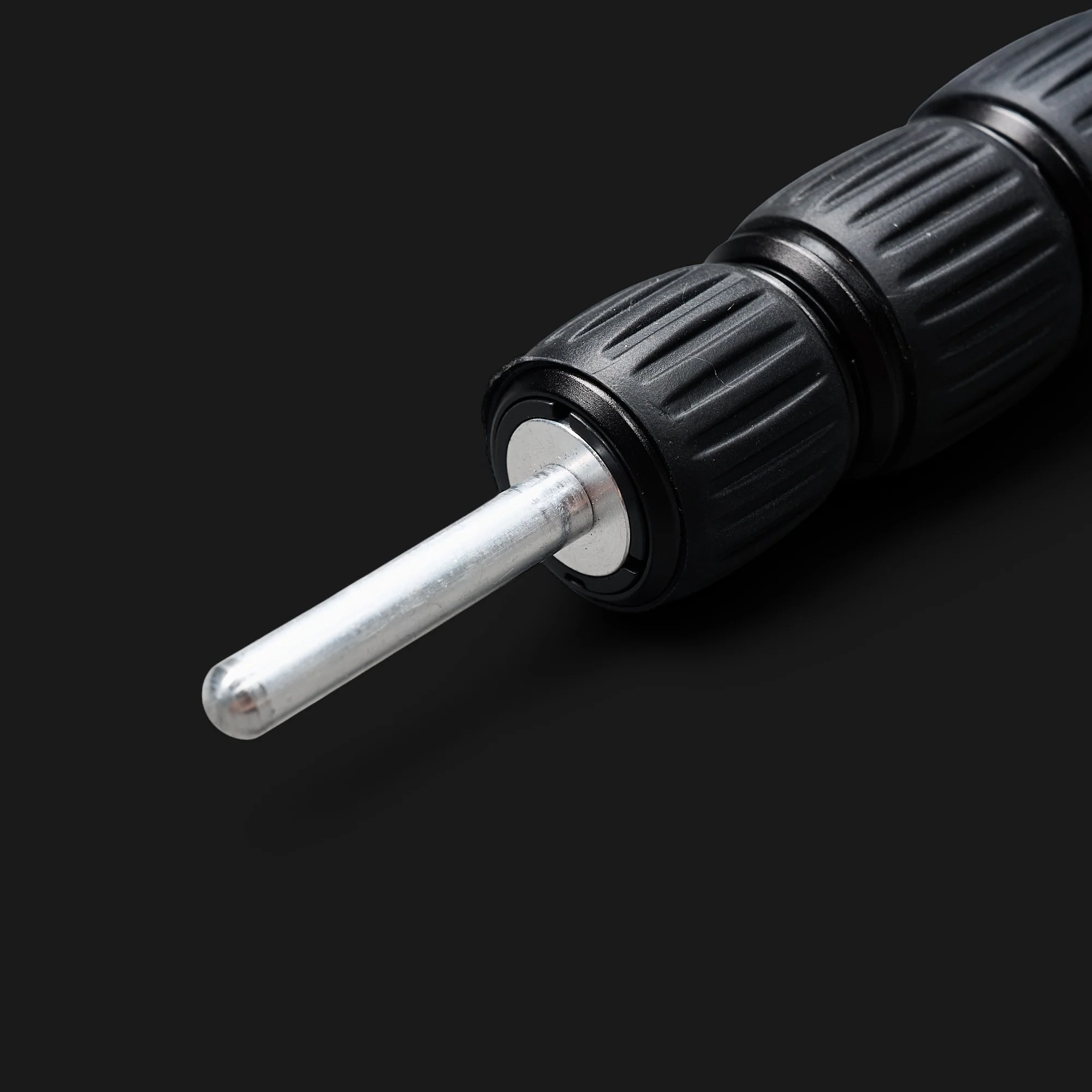 AXIS POLE - Image 5